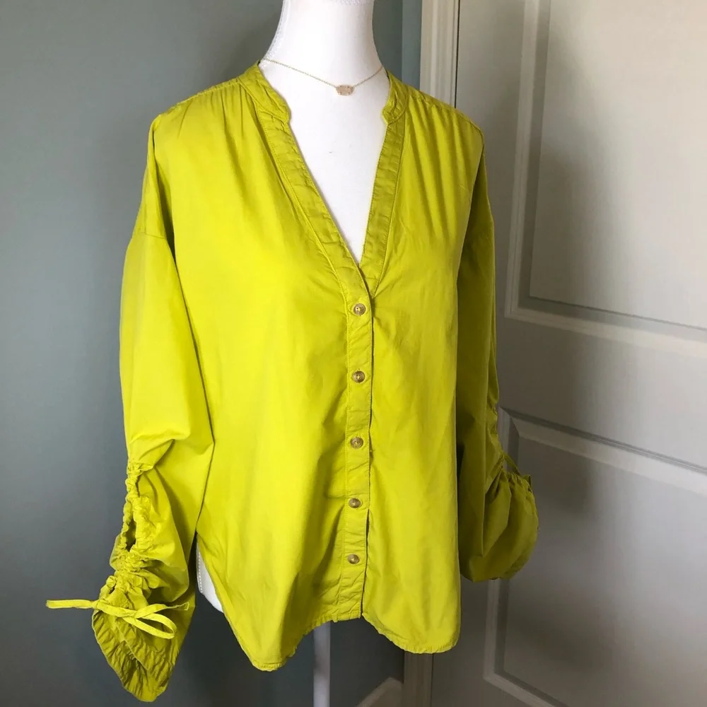 Anthropologie Pilcro Poet Sleeve Gathered Long Sleeve 100% Cotton Blouse. Medium - Picture 7 of 17